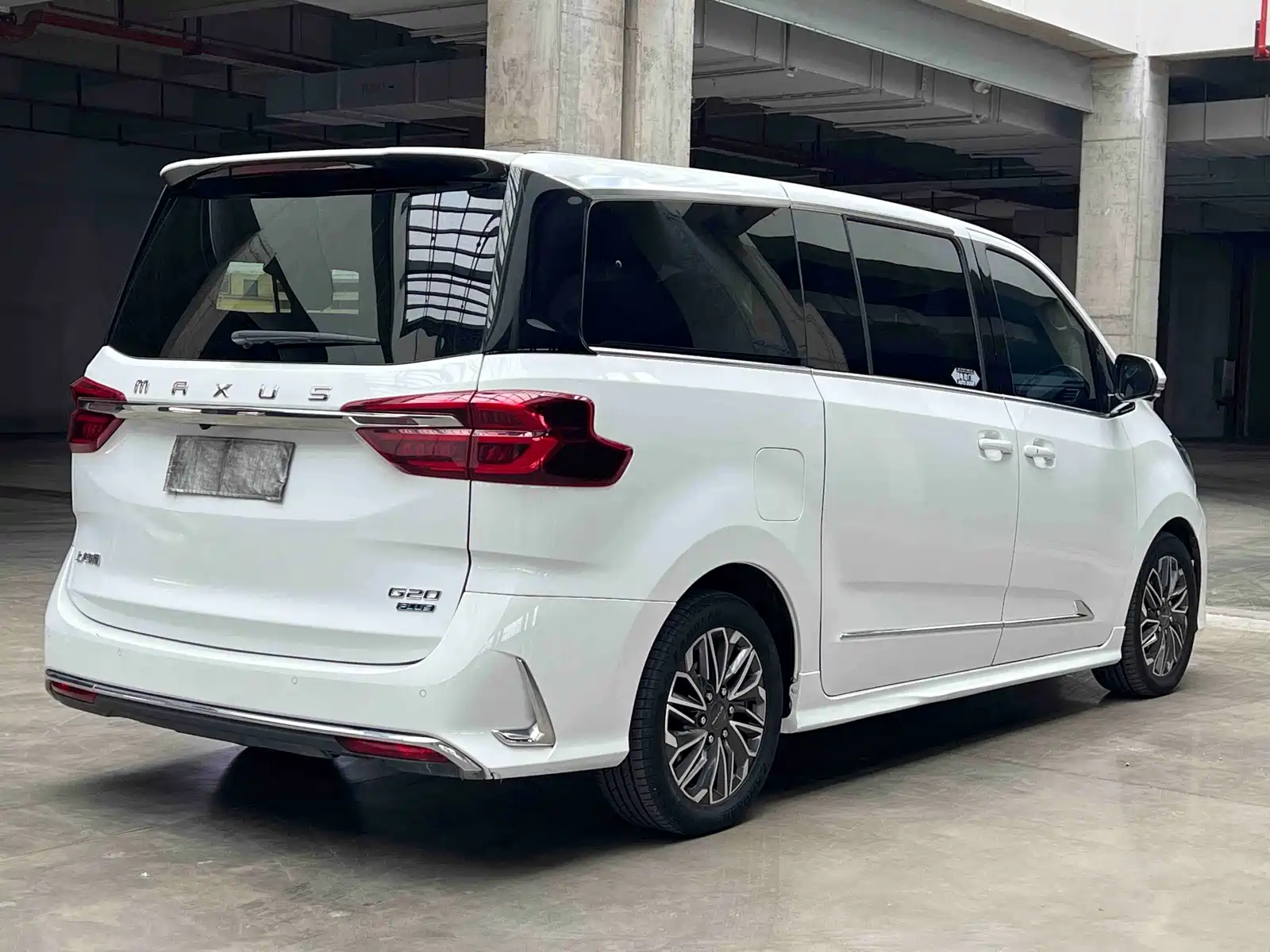 Фото 3 - Maxus G20