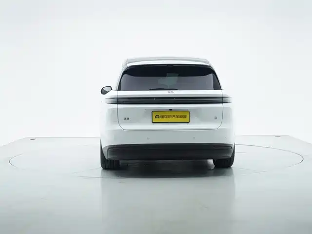 Li Auto Li i8 2025 2025 Standard Edition