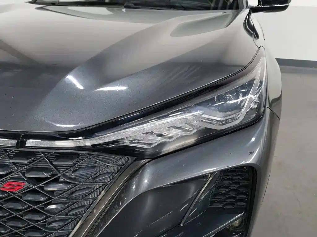 Фото 7 - Changan CS75 PLUS