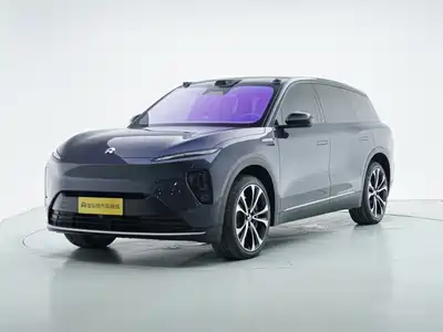 NIO ES8