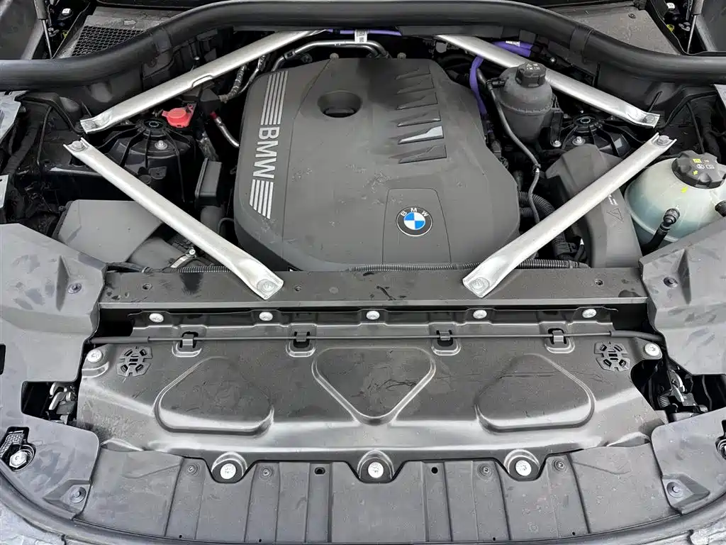 BMW X6 2025 2023 xDrive40i M Sport Package