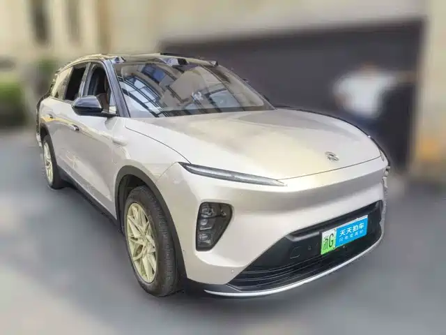 NIO ES8 2024 75kWh — фото 3