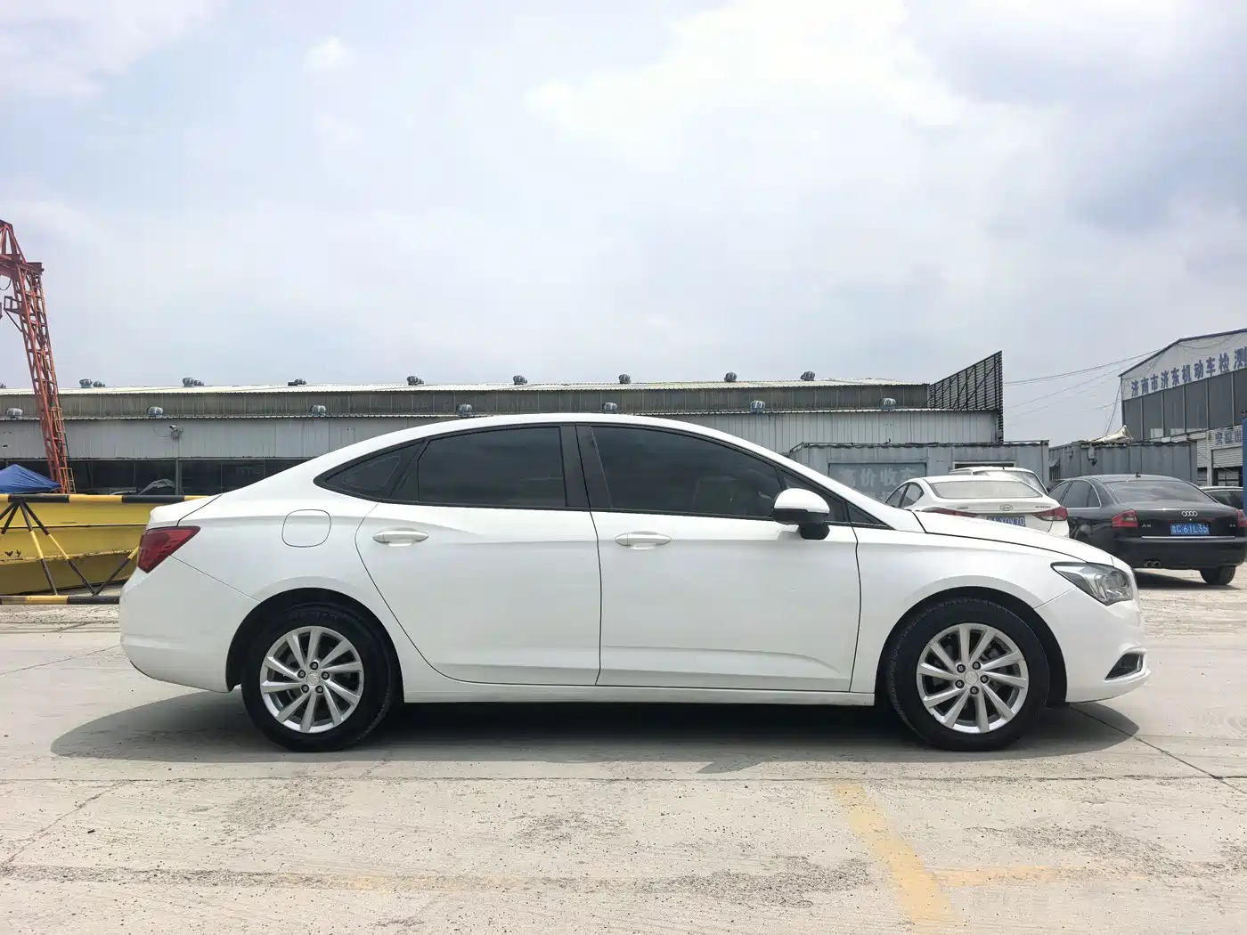 Buick Verano 2016 2015 Sedan 15S Automatic Leading