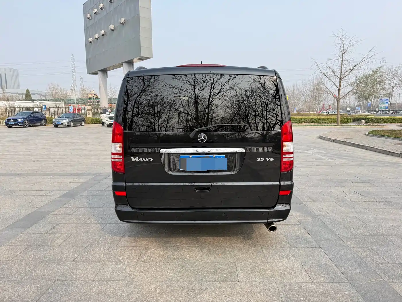 Mercedes-Benz Viano 2013 3.5L Haochi Edition фото 6