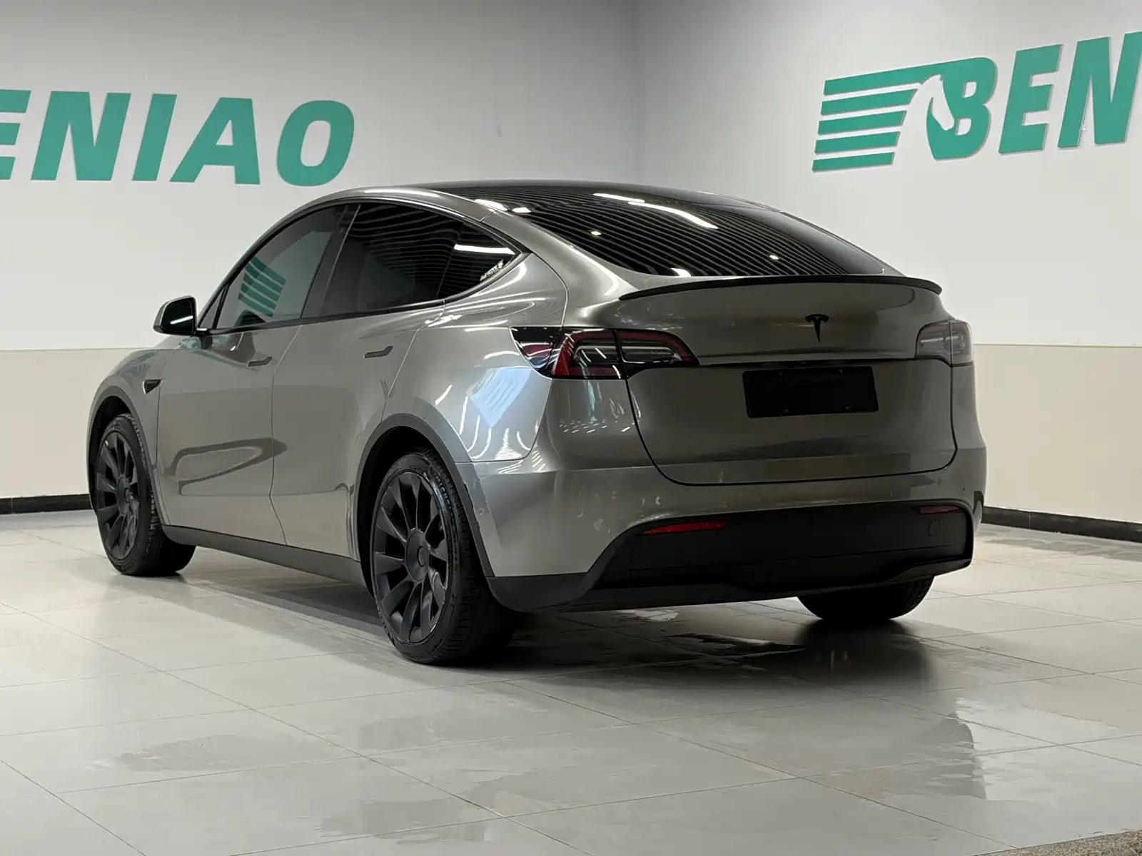 Фото 4 - Tesla Model Y