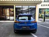 Фото 3 - Lexus UX
