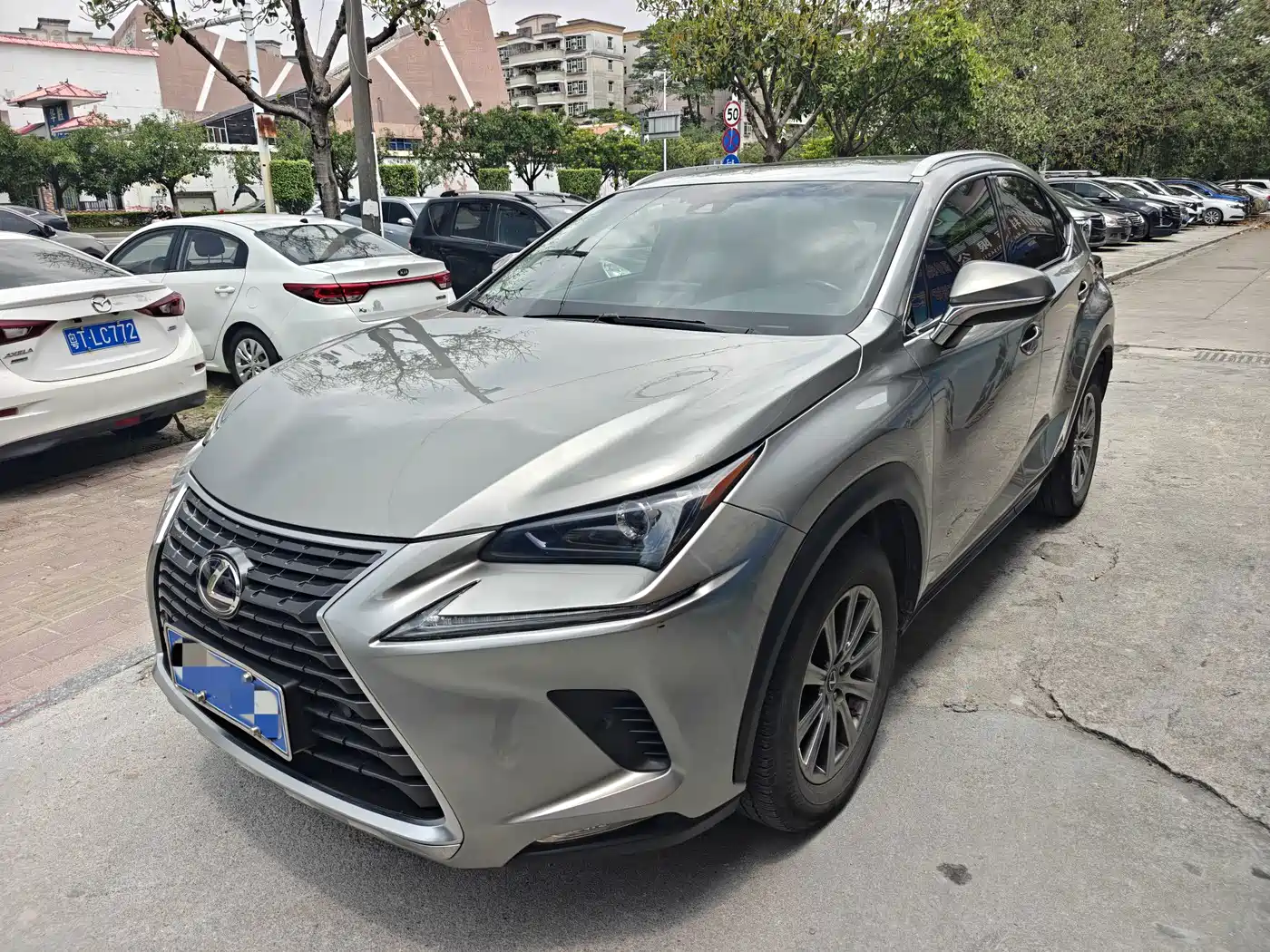 Lexus NX