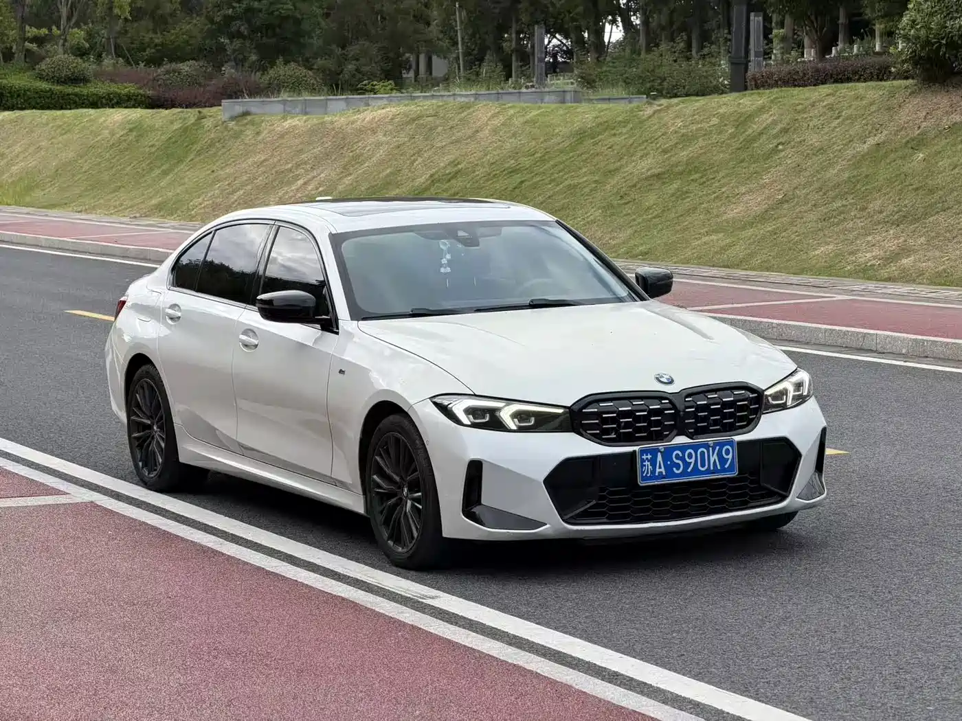 Фото 3 - BMW 3 Series