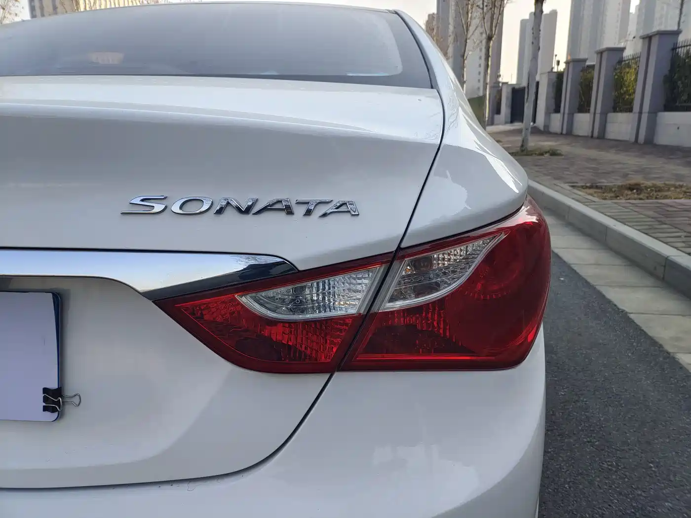 Hyundai Sonata 2015 Classic 2.0L Automatic Luxury Edition фото 18