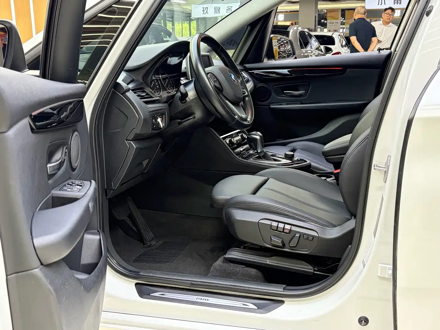BMW 2 Series Touring 2018 2016 218i Sport Design Package