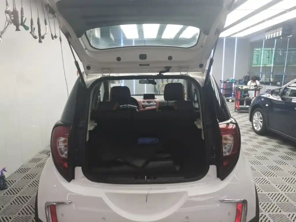 Photo 19 - JAC Refine S2mini