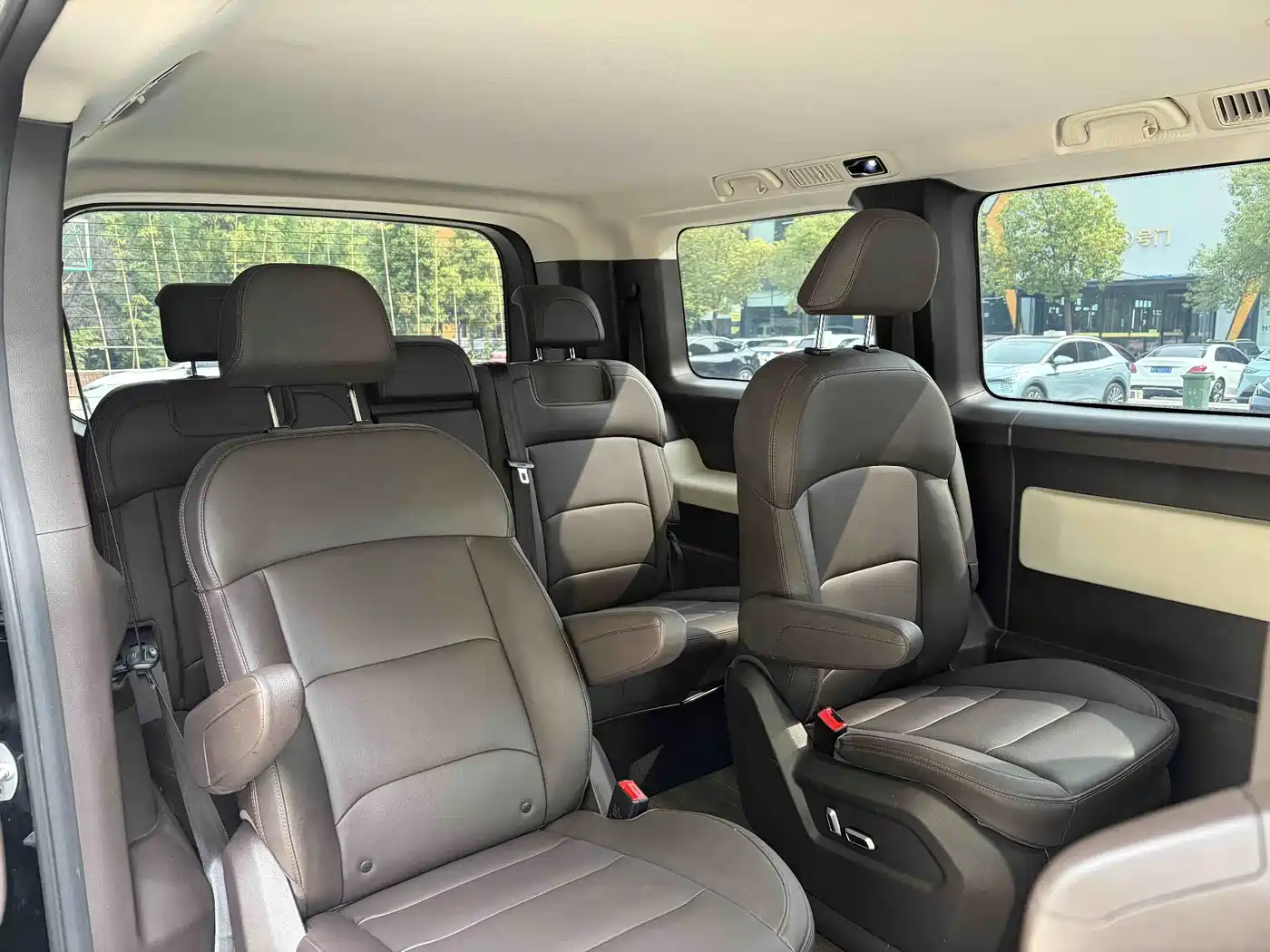 Yuan Cheng Geely Xingfu 2025 2024 Fortune Edition 68.03kWh (Complete Vehicle) 7-Seater