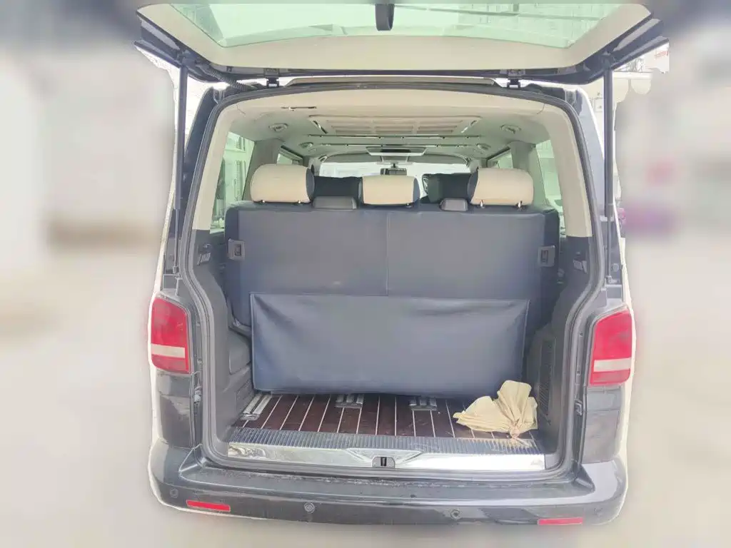 Volkswagen Multivan 2012 2012 2.0TSI 2WD Business Edition
