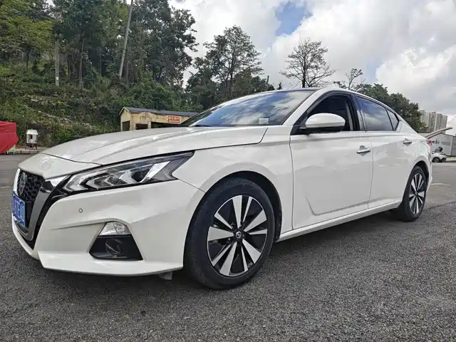 Nissan Teana 2021