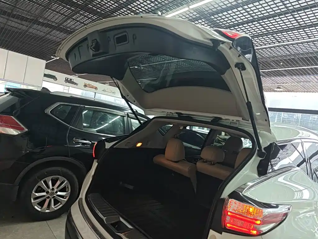 Nissan Murano 2016 2015 2.5L XE 2WD Elite Edition