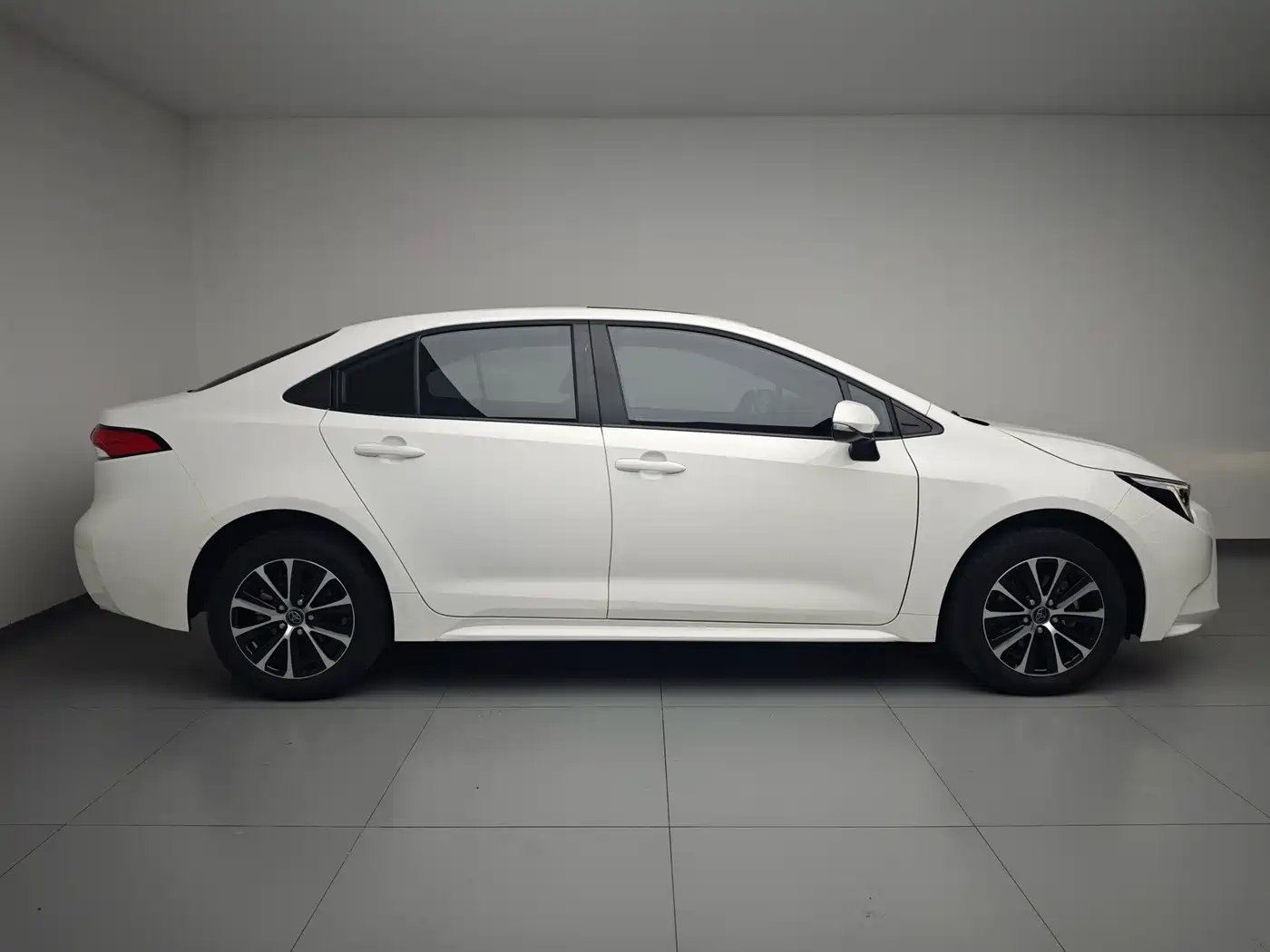 Toyota Levin 2026 2026 Model 185T CVT Luxury Edition