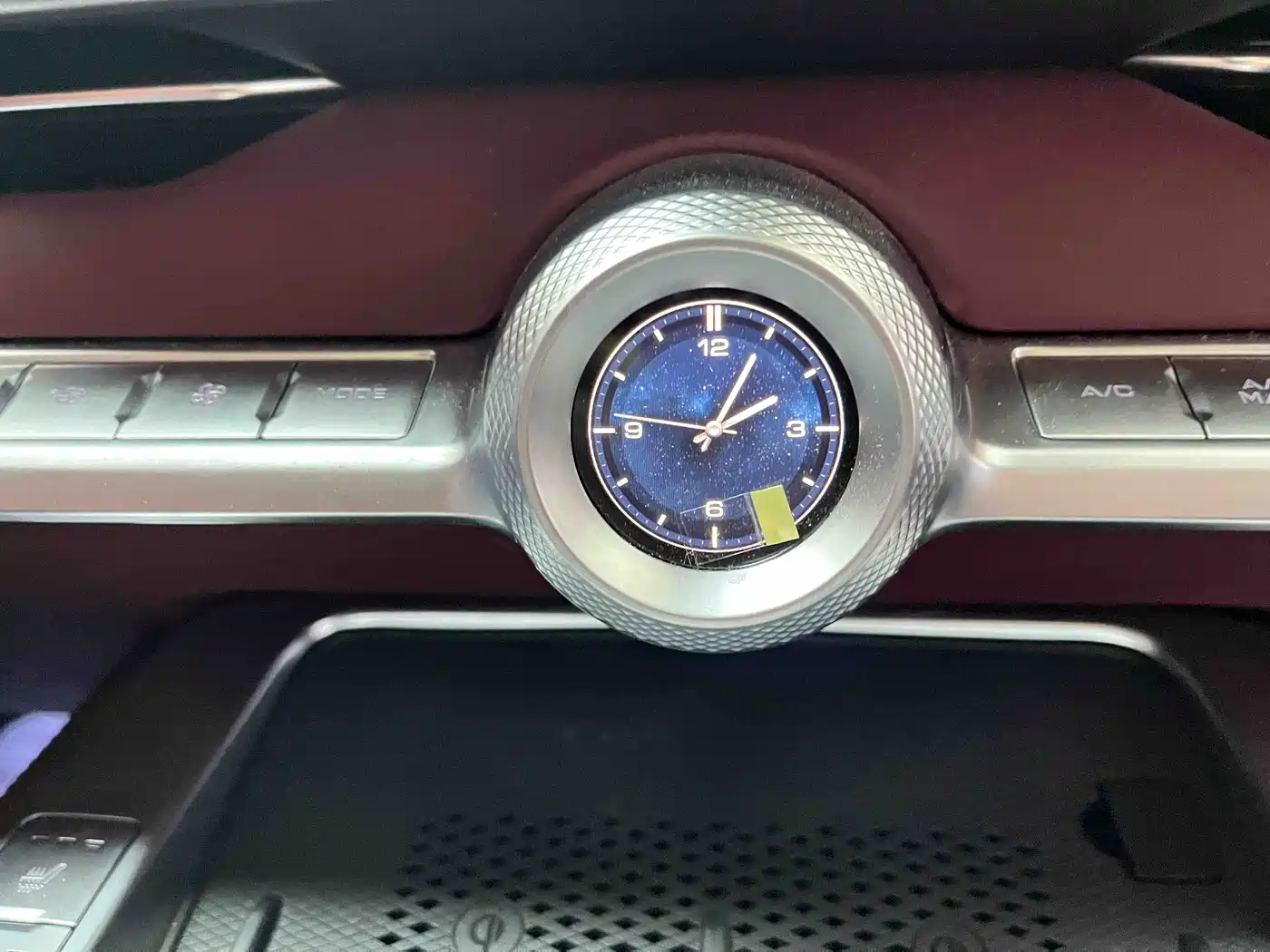 TANK TANK 700 NEW ENERGY