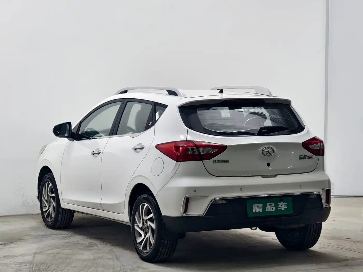 JAC Motors Refine S2 2015 2015 1.5L Manual Luxury Smart