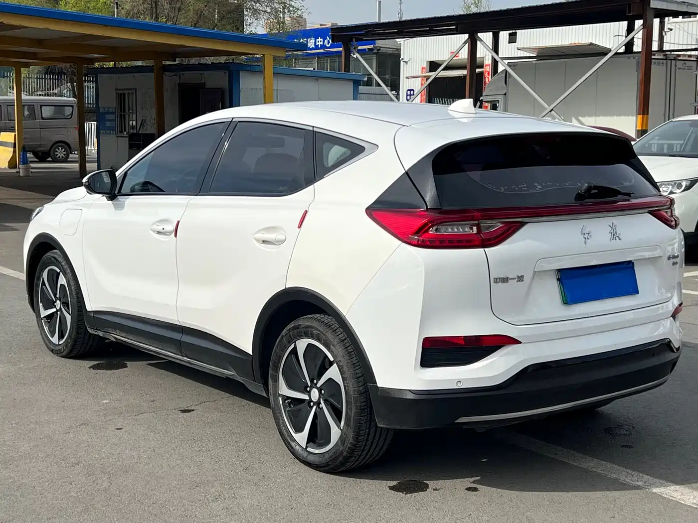 Hongqi E-HS3 2019 Smart Connection Flag Joy FWD Version фото 8