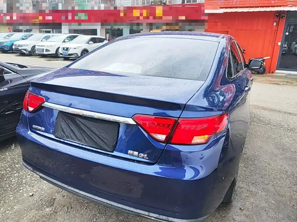 Фото 7 - Geely Emgrand GL