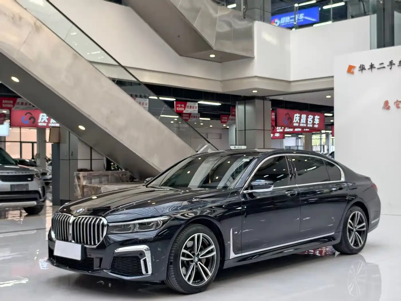 BMW 7 Series 2021 Model 730Li M Sport Package фото 2