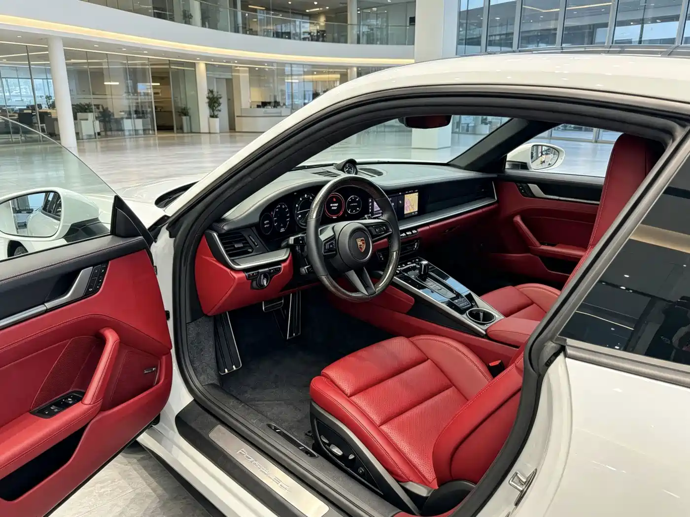 Photo 6 - Porsche 911