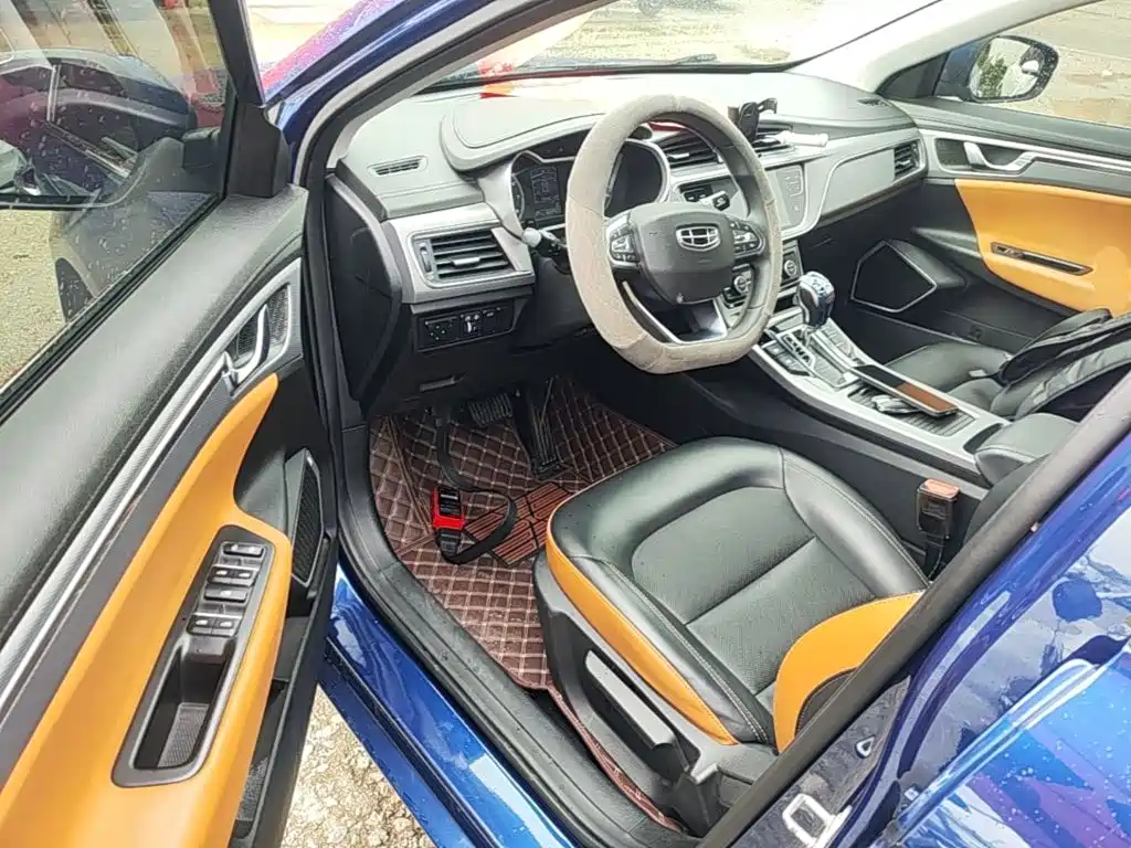 Фото 16 - Geely Emgrand GL