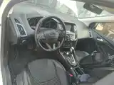 Фото 10 - Ford Focus