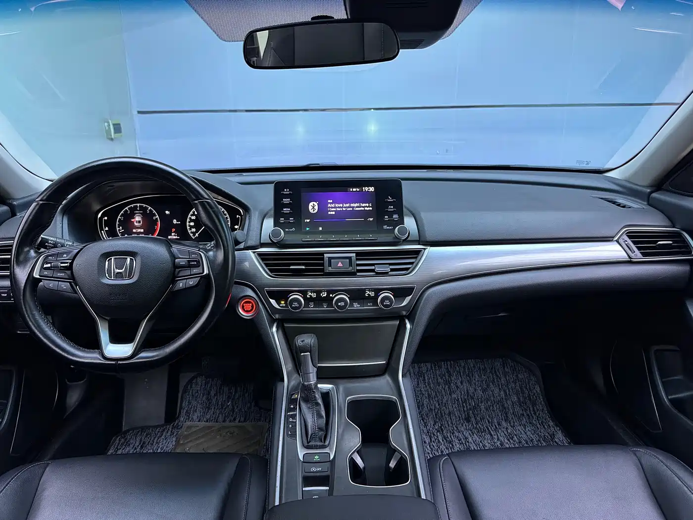 Honda Accord 2021 260TURBO Luxury·Starlight Limited Edition фото 7