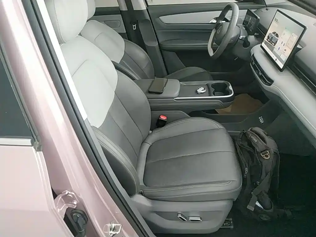 Besturn Yueyi 03 2025 2025 565km Ultimate Edition