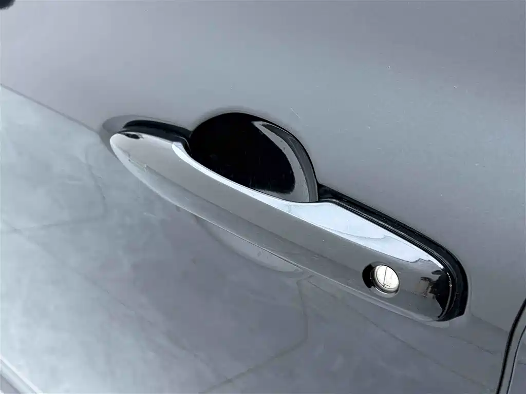 Toyota Avalon 2024 Model 2.0L Progressive Edition фото 13