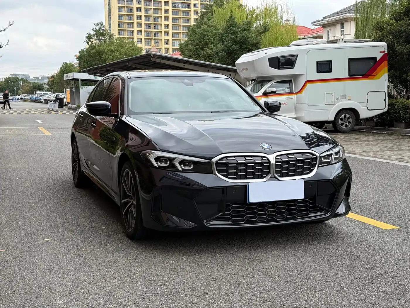 BMW 3 SERIES