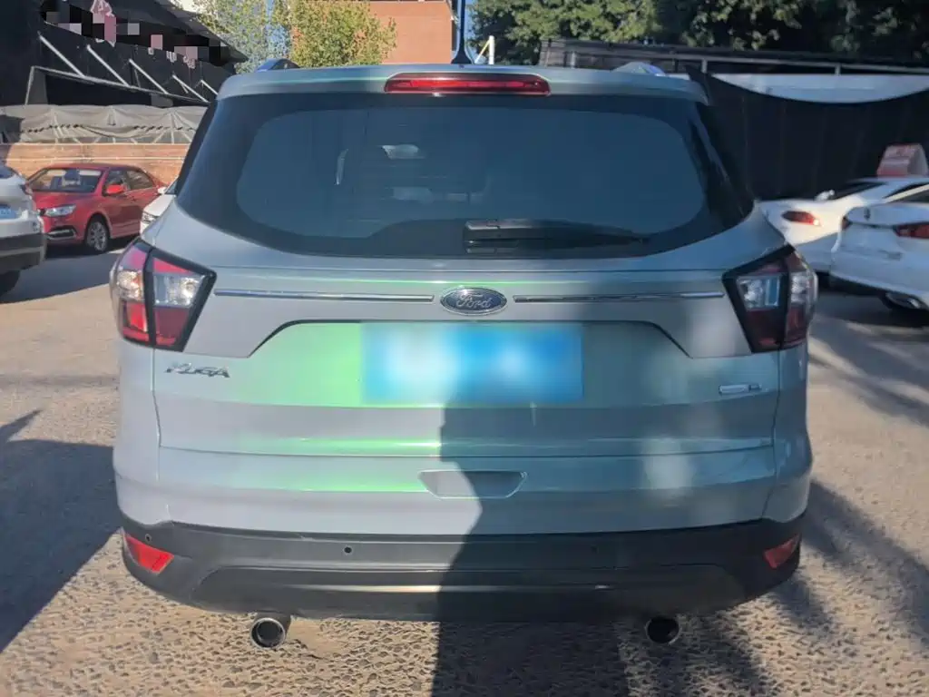 Photo 6 - Ford Kuga