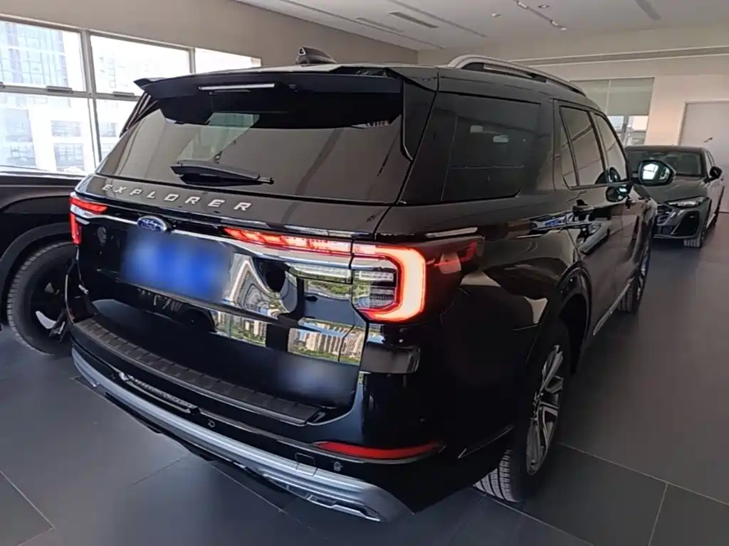 Ford Explorer 2025 2025 2.3T EcoBoost 4WD Cross Country Edition 5-seater