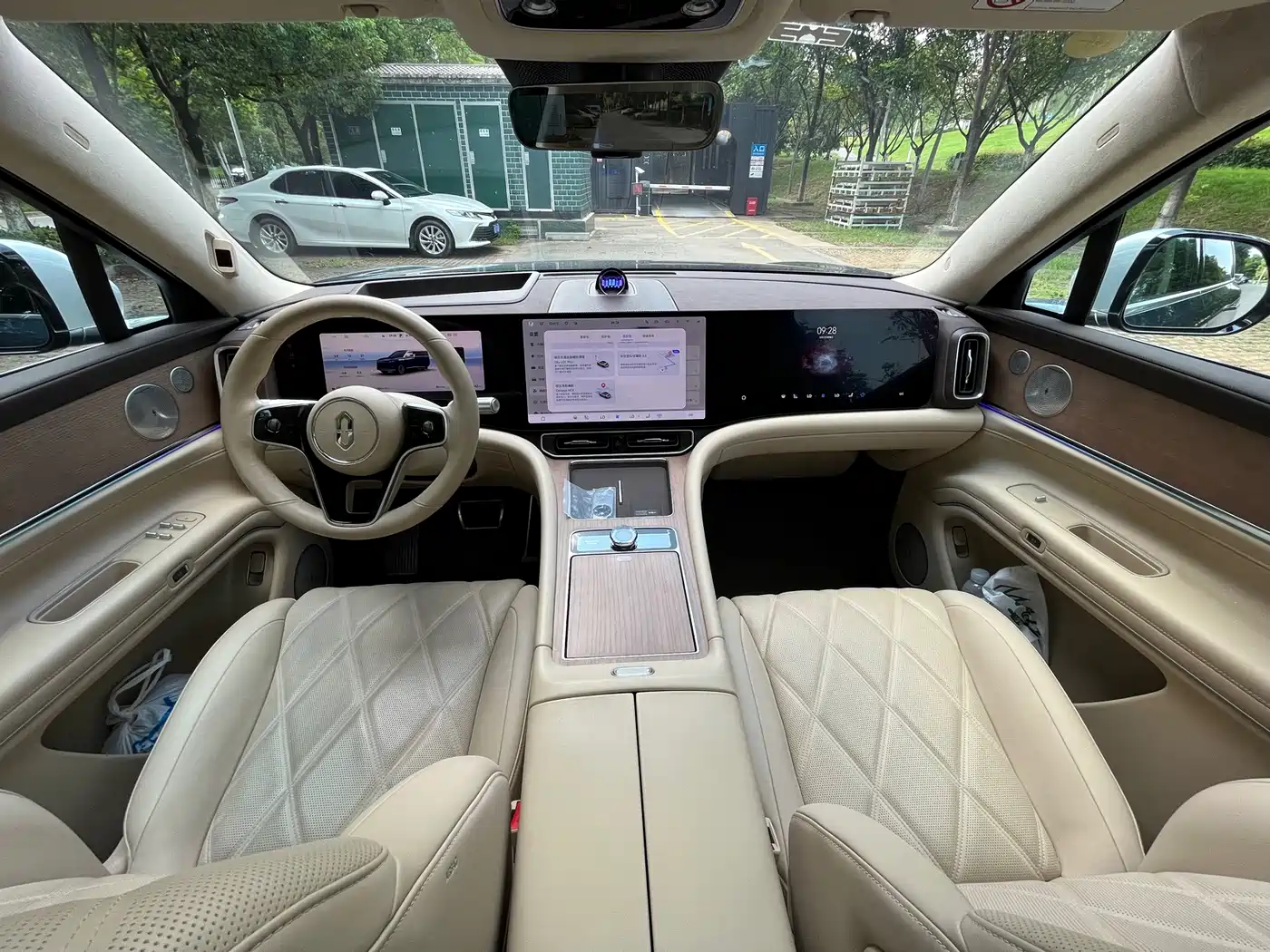 AITO Wenjie AITO M9 2026 2025 Extended Range Ultra 52kWh 5-Seater