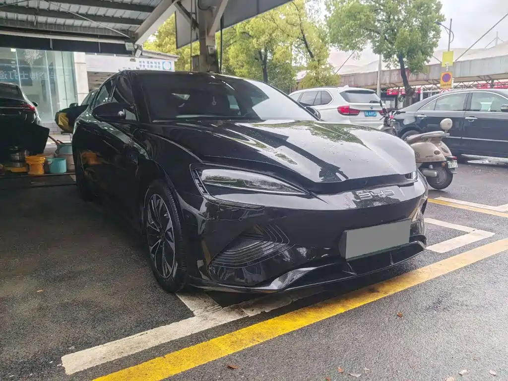 BYD Seal 2023 2022 550km Standard Range RWD Elite