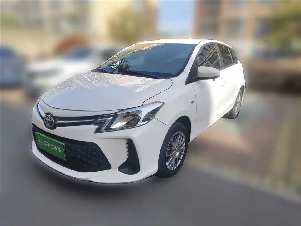 Toyota Vios FS 2021 1.5L CVT Fengchi Edition фото 2