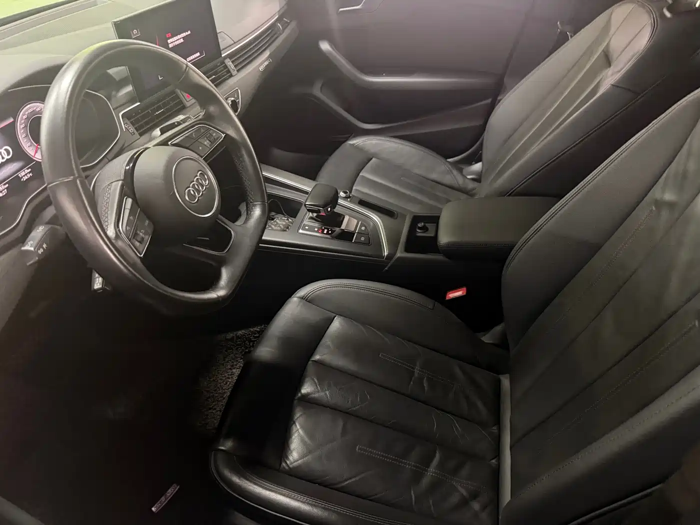 Audi A4 (Import) 2021 2021 allroad quattro Explorer