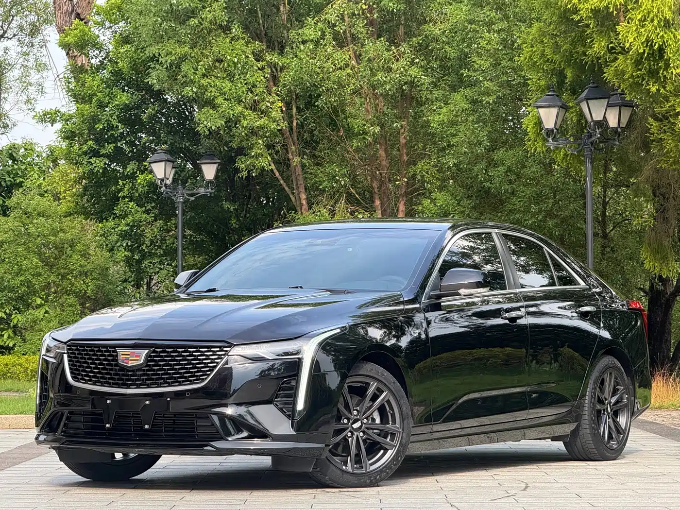 Cadillac CT4