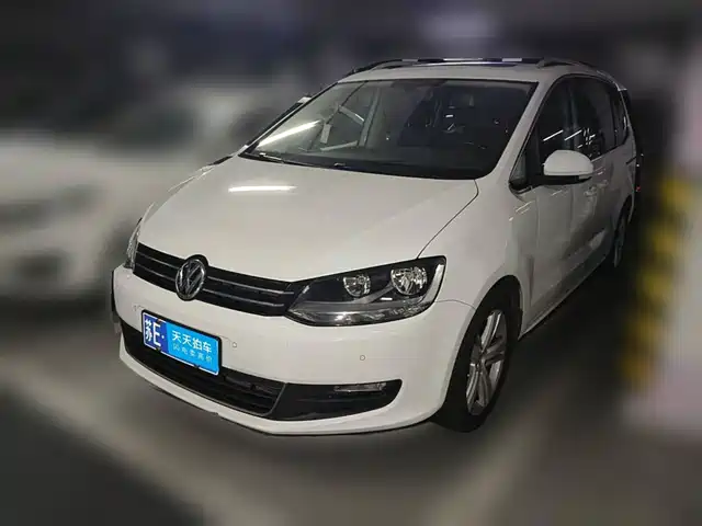 Volkswagen Sharan 2018 380TSI Comfort 7-Seater — фото 1