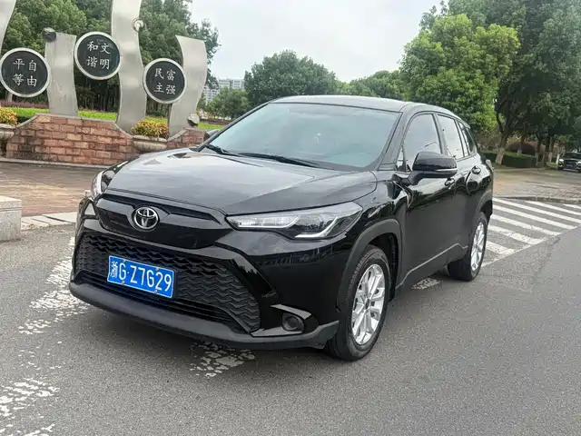 Toyota Frontlander 2023