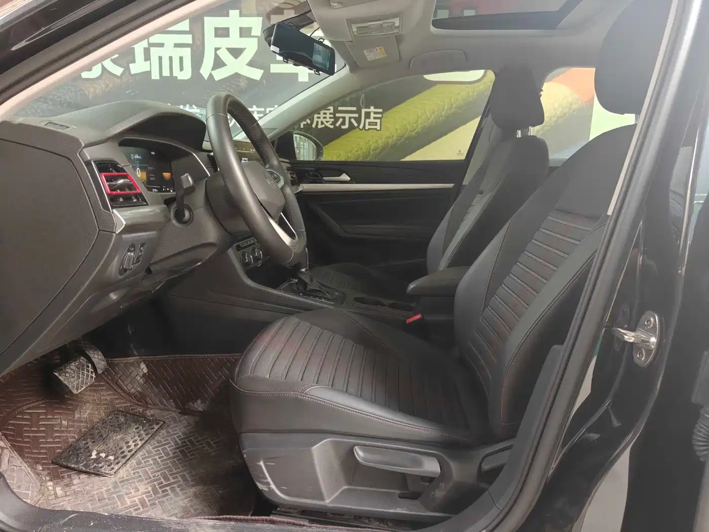 Volkswagen Lavida 2023 280TSI DSG Starlight Comfort Edition фото 4