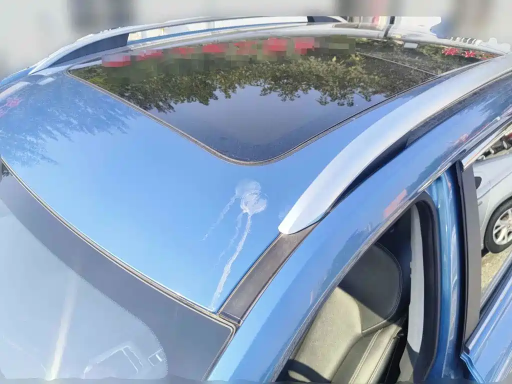 Фото 6 - Roewe RX5