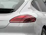 Фото 6 - Porsche Panamera