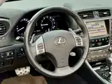 Photo 7 - Lexus IS