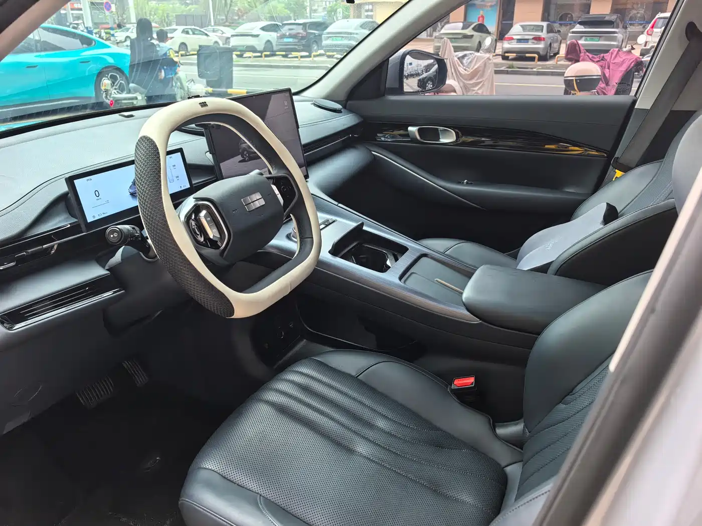 GEELY GALAXY GALAXY E5