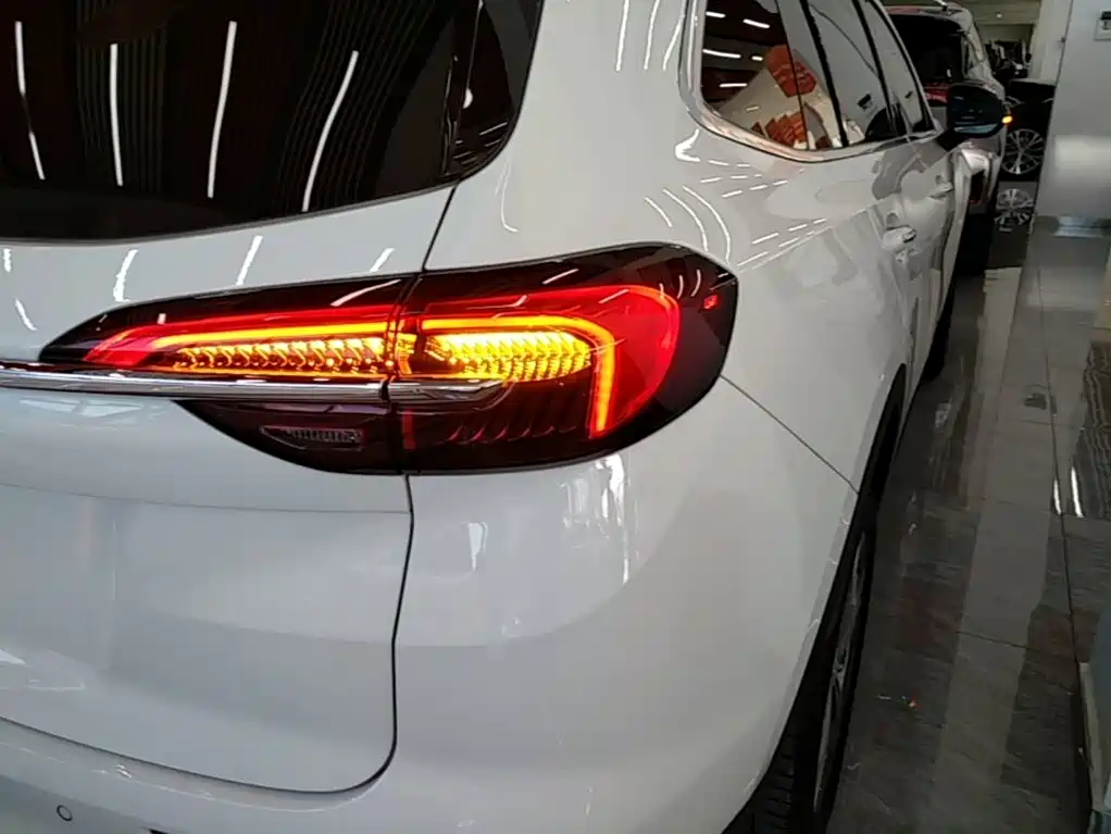 Buick Envision Plus 2024 2023 Enclave Plus 652T 5-Seater AWD Luxury