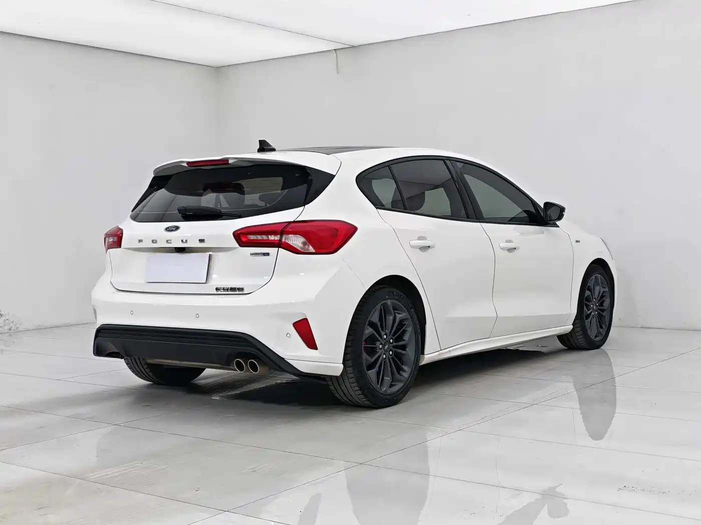 FORD FOX