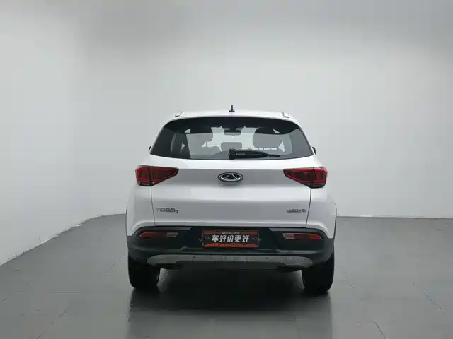 Chery Tiggo 7 2016 2.0L CVT Premium Edition — фото 4