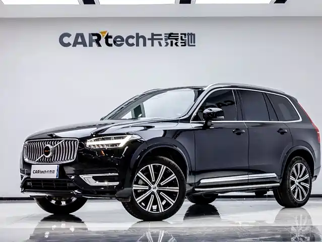 VOLVO XC90 2024